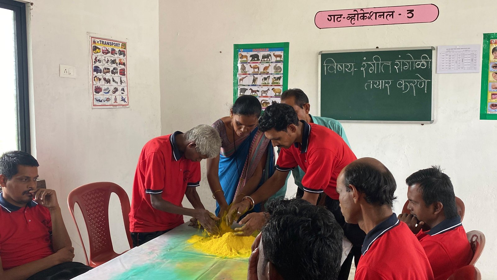 विद्यार्थ्यांचा उपक्रम
